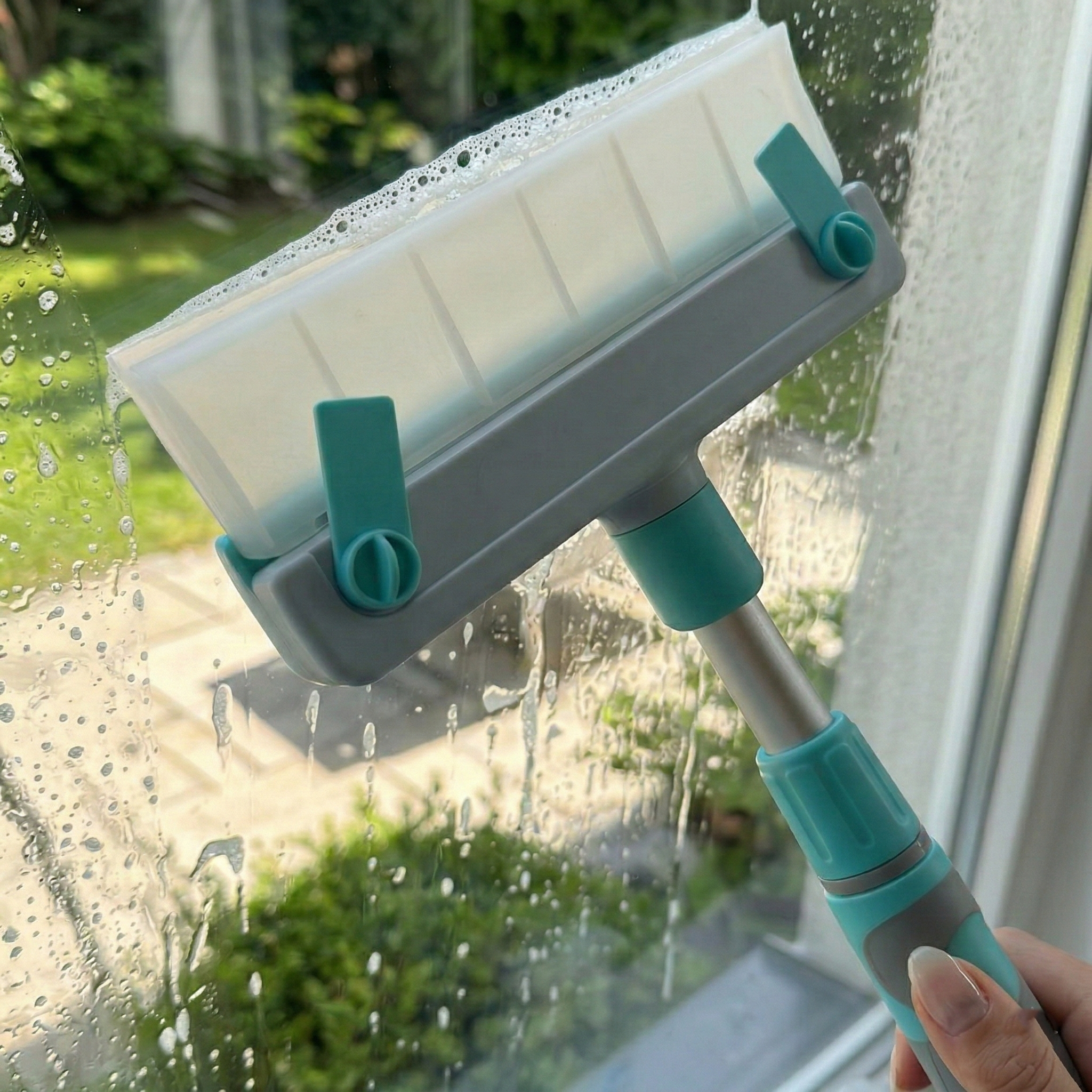 Lavavetri Professionale 2 in 1 con Manico Componibile - Panno Microfibra, Spatola Silicone Anti-Aloni e Testina Snodabile