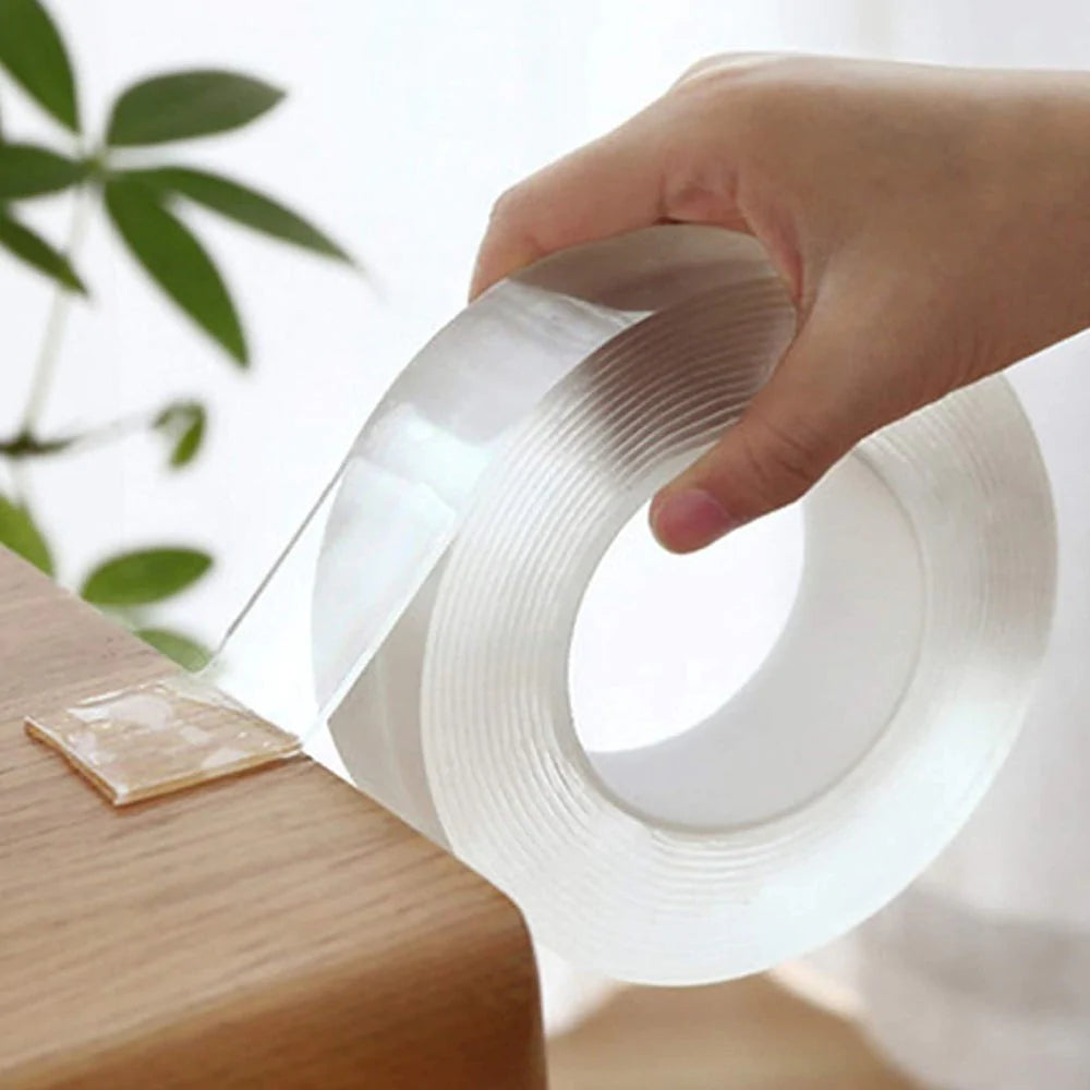 Super resistant gel adhesive
