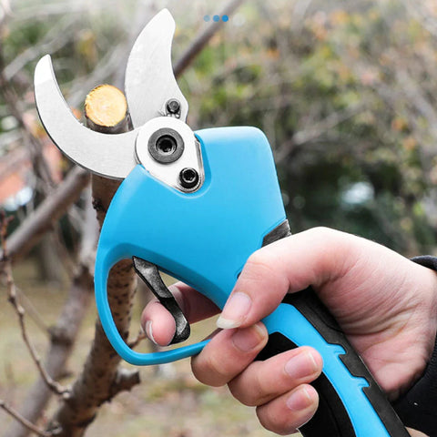 Electric battery-powered shears