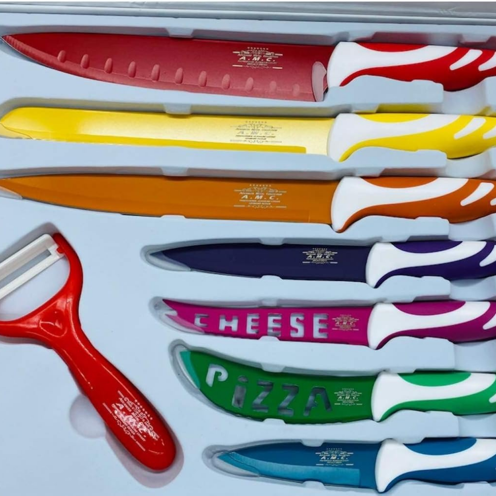 🔪 Set di Coltelli da Cucina 7 Pezzi con Rivestimento Antiaderente – Colori Vivaci e Massima Precisione