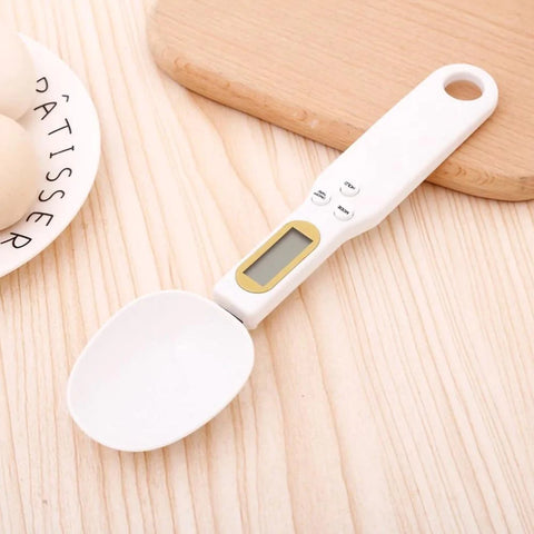 Digital spoon scale